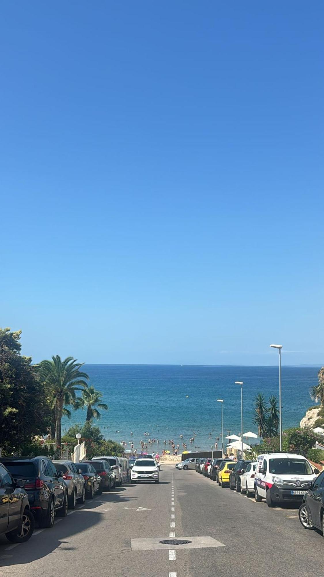 Apartamentos Cala Crancs סאלו מראה חיצוני תמונה
